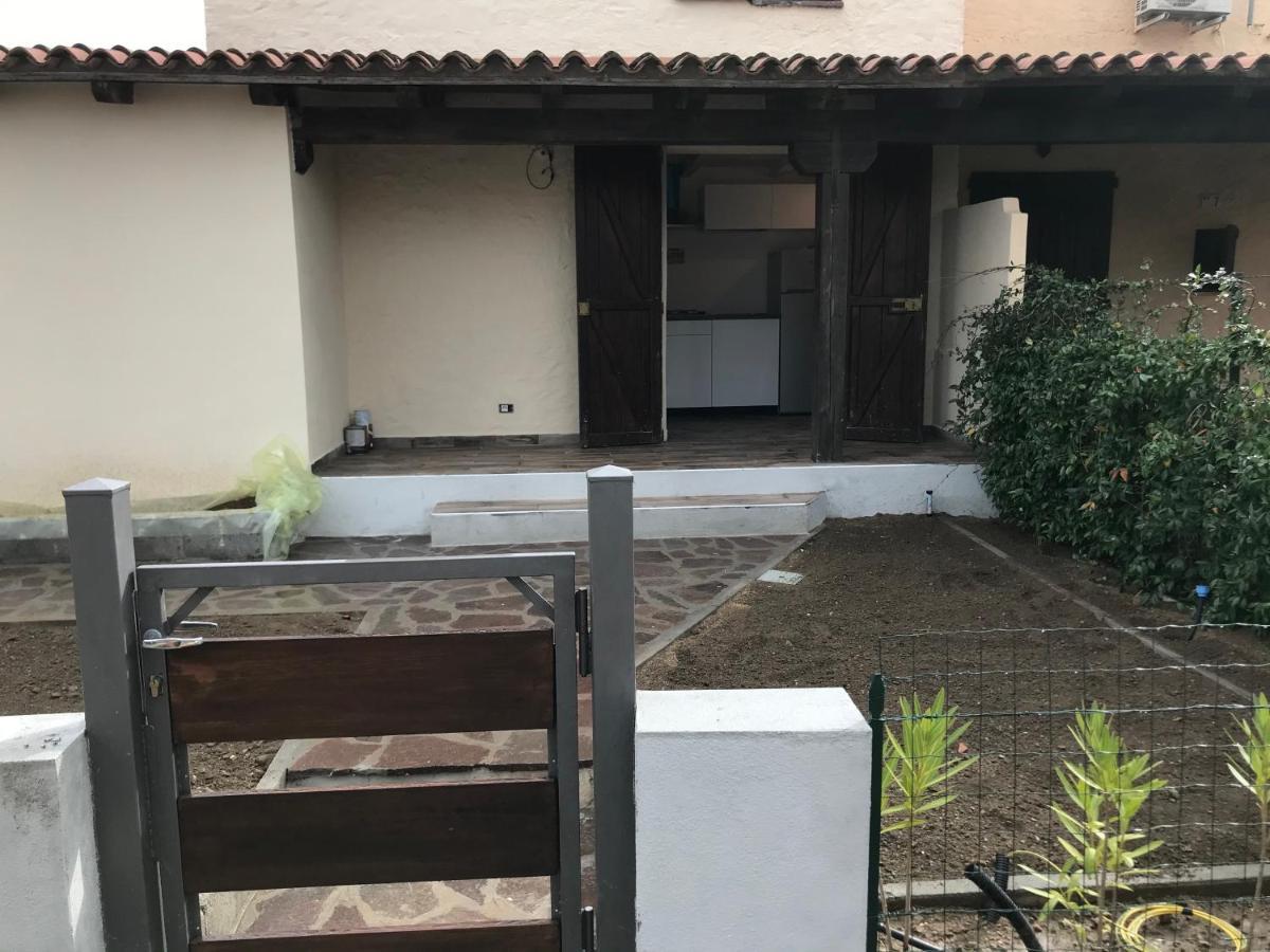 Villetta San Teodoro Iun Q7135 Ngoại thất bức ảnh
