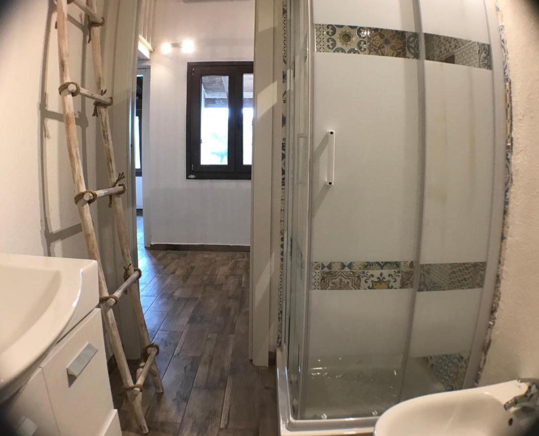 Villetta San Teodoro Iun Q7135 Ngoại thất bức ảnh